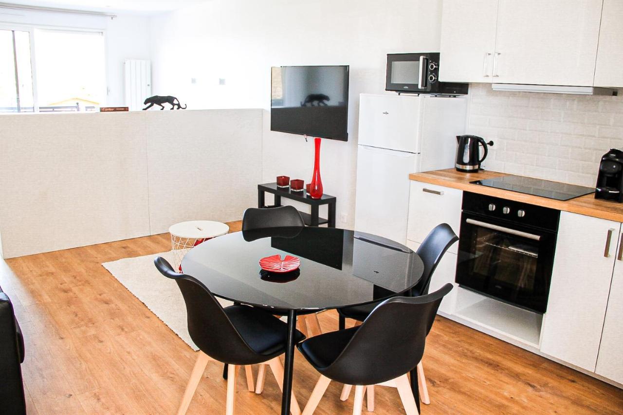 Appartement Grand T1 Moderne Jardin près de CDG à Le Thillay Extérieur photo