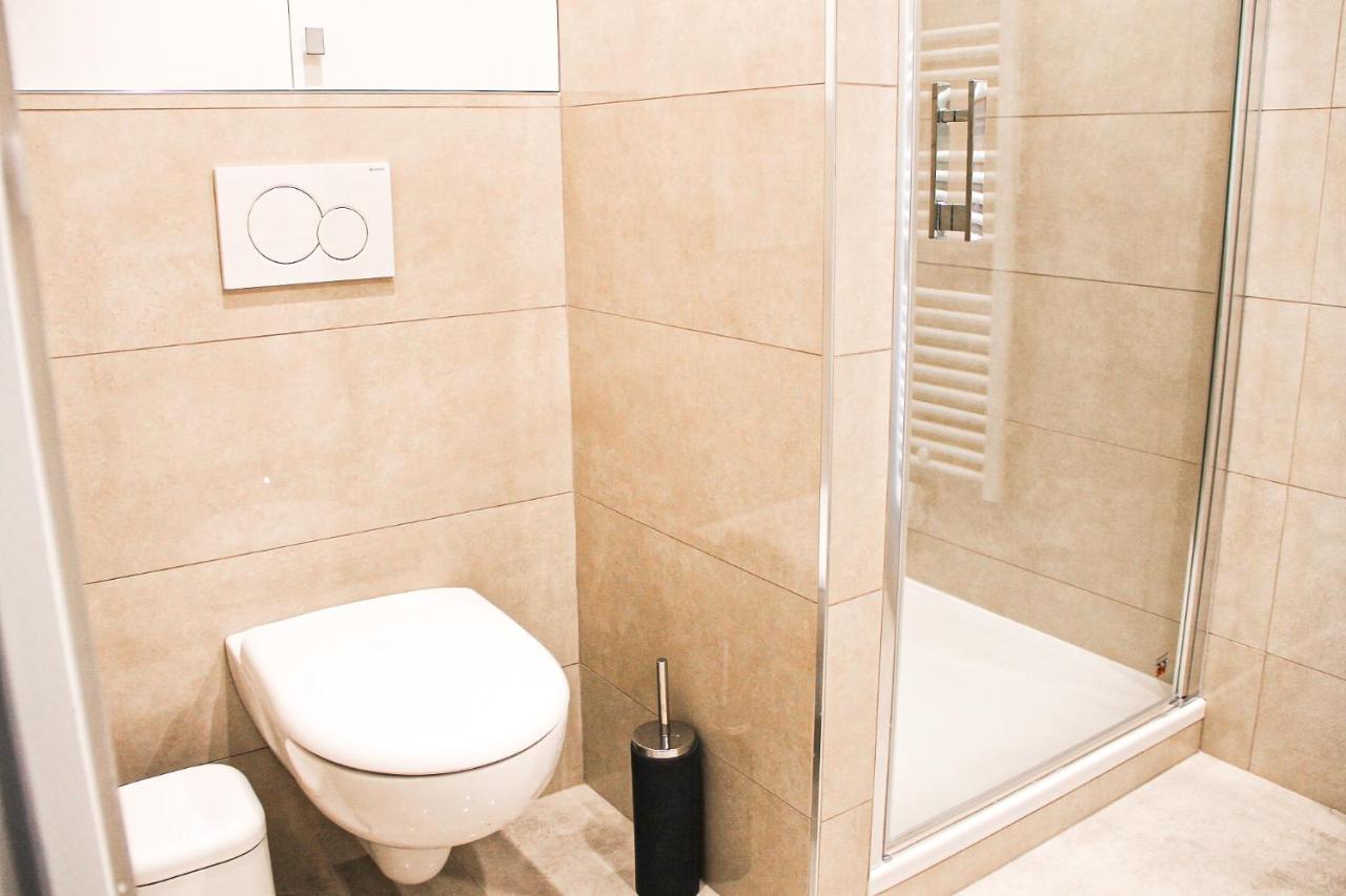 Appartement Grand T1 Moderne Jardin près de CDG à Le Thillay Extérieur photo